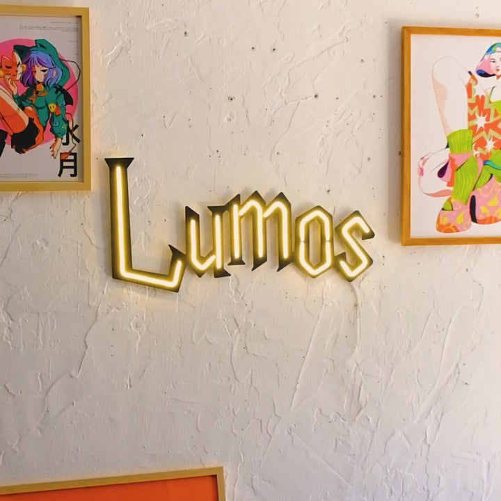 Arte de pared de neón Lumos